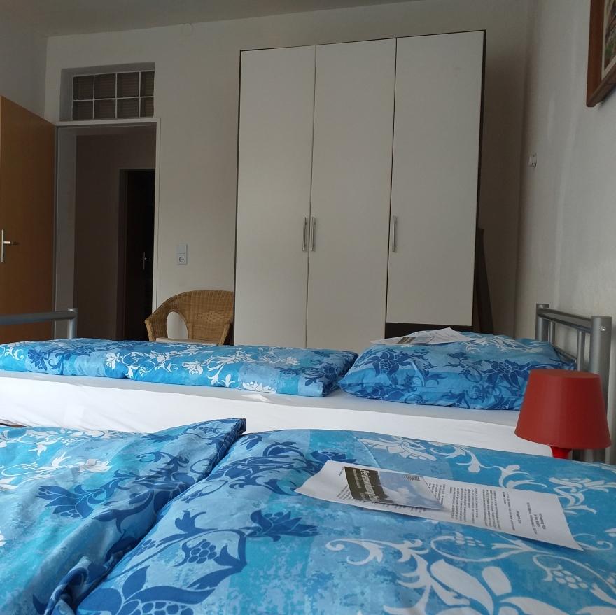 EinzellbettenZimmer1